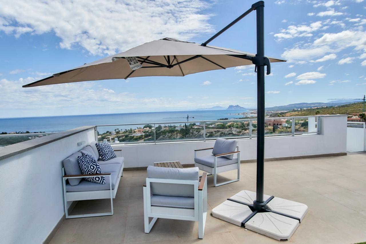 Penthouse With Stunning View And Rooftop Terrace Apartment *