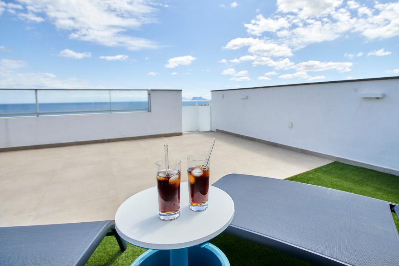 Penthouse With Stunning View And Rooftop Terrace